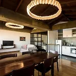 Stylish Loft With Balcony And View Of Sugar Loaf